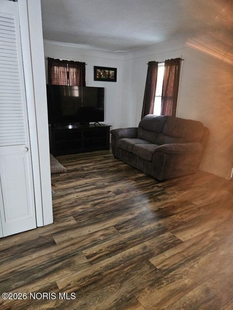 Tiny photo for 5420 Ruth Avenue, Toledo, OH 43613 (MLS # 10004003)