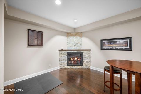 Tiny photo for 7883 Enchanted Circle, Monclova, OH 43542 (MLS # 10003949)