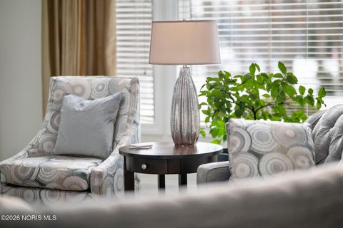 Tiny photo for 7883 Enchanted Circle, Monclova, OH 43542 (MLS # 10003949)