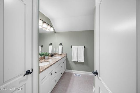 Tiny photo for 7883 Enchanted Circle, Monclova, OH 43542 (MLS # 10003949)