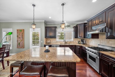 Tiny photo for 7883 Enchanted Circle, Monclova, OH 43542 (MLS # 10003949)