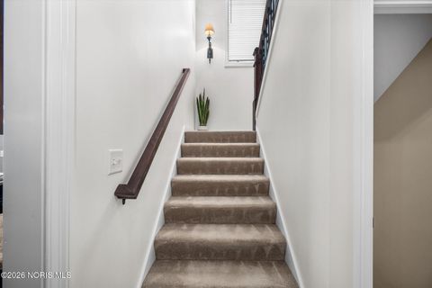 Tiny photo for 7883 Enchanted Circle, Monclova, OH 43542 (MLS # 10003949)