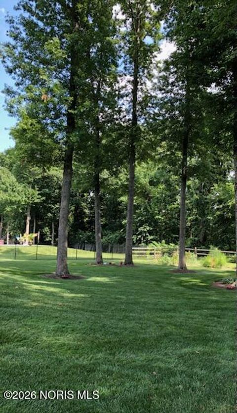 Tiny photo for 7883 Enchanted Circle, Monclova, OH 43542 (MLS # 10003949)