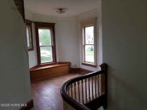 Tiny photo for 505 N Union Street, Fostoria, OH 44830 (MLS # 10001578)