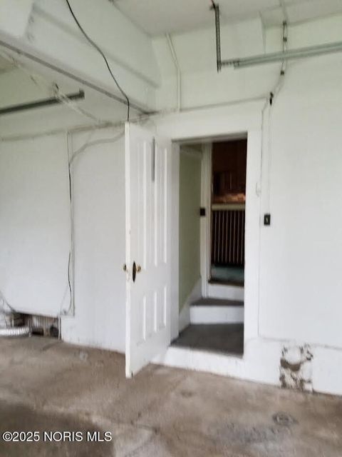 Tiny photo for 505 N Union Street, Fostoria, OH 44830 (MLS # 10001578)