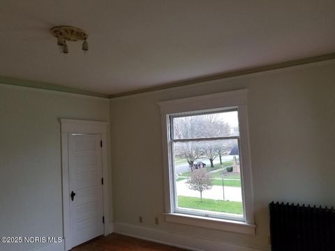 Tiny photo for 505 N Union Street, Fostoria, OH 44830 (MLS # 10001578)