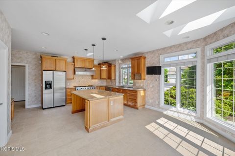 Tiny photo for 3025 Quarry Road, Maumee, OH 43537 (MLS # 10008002)