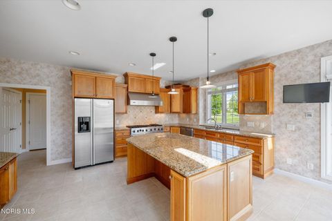 Tiny photo for 3025 Quarry Road, Maumee, OH 43537 (MLS # 10008002)