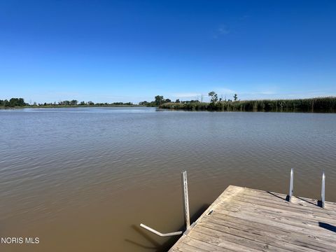 Tiny photo for 2103 County Road 210, Fremont, OH 43420 (MLS # 10009573)