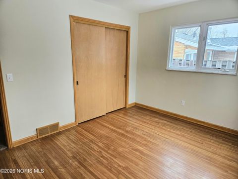 Tiny photo for 4402 Drummond Road, Toledo, OH 43613 (MLS # 10004080)