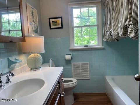 Tiny photo for 124 Oak Park Drive, Hicksville, OH 43526 (MLS # 10008896)
