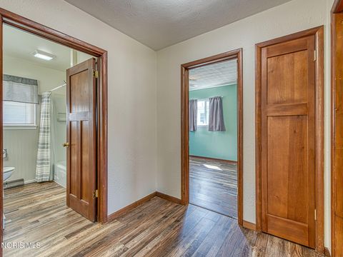 Tiny photo for 2828 128th Street, Toledo, OH 43611 (MLS # 10006713)