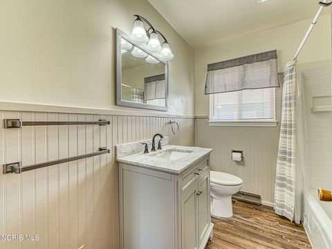 Tiny photo for 2828 128th Street, Toledo, OH 43611 (MLS # 10006713)