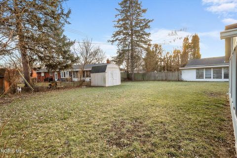 Tiny photo for 1932 Cherrylawn Drive, Toledo, OH 43614 (MLS # 10004640)
