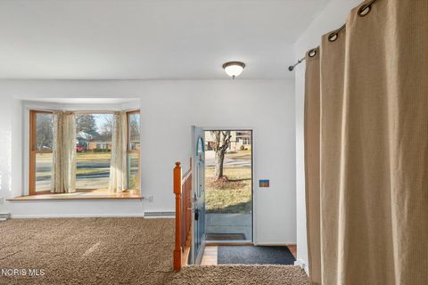 Tiny photo for 1932 Cherrylawn Drive, Toledo, OH 43614 (MLS # 10004640)