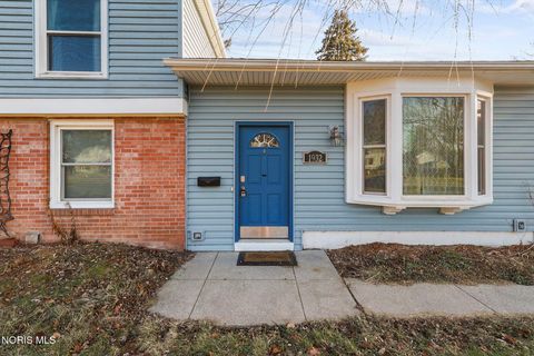 Tiny photo for 1932 Cherrylawn Drive, Toledo, OH 43614 (MLS # 10004640)