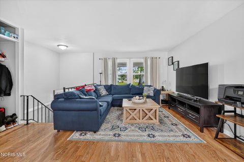 Tiny photo for 5433 Bentbrook Drive, Sylvania, OH 43560 (MLS # 10010088)