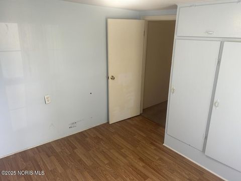 Tiny photo for 148 8th Avenue, Tiffin, OH 44883 (MLS # 10000778)