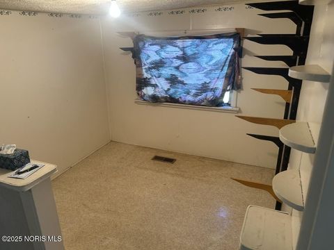 Tiny photo for 148 8th Avenue, Tiffin, OH 44883 (MLS # 10000778)