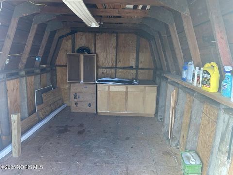 Tiny photo for 148 8th Avenue, Tiffin, OH 44883 (MLS # 10000778)