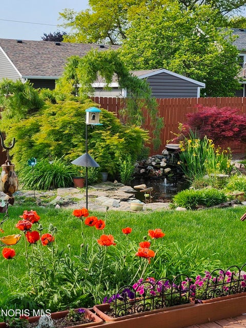 Tiny photo for 2246 Angel Avenue, Toledo, OH 43611 (MLS # 10008854)
