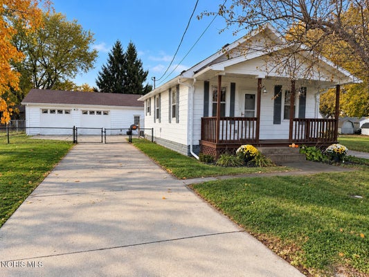 228 MASON ST, NORTHWOOD, OH 43619 - Image c10da4b265e8e081bca7061ddff48cf6/631401776
