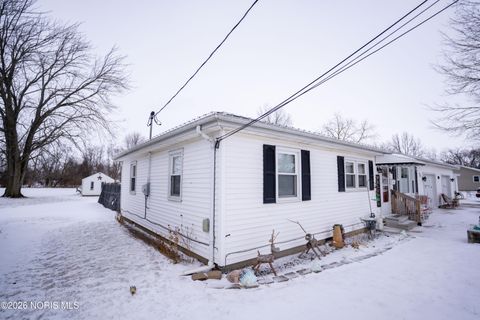 Tiny photo for 485 Neel Avenue, Van Wert, OH 45891 (MLS # 10003238)
