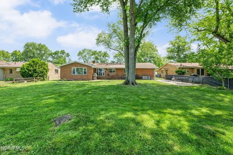 Tiny photo for 4121 Garden Estates Drive, Toledo, OH 43623 (MLS # 10007810)