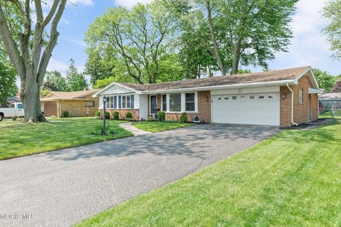 Tiny photo for 4121 Garden Estates Drive, Toledo, OH 43623 (MLS # 10007810)