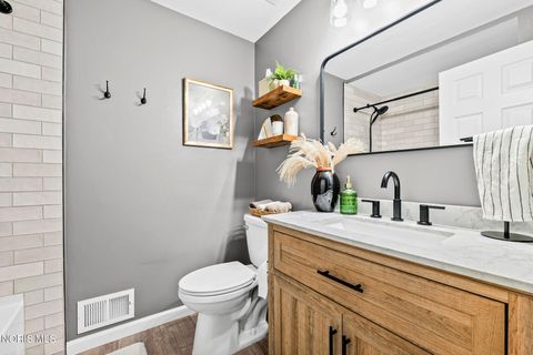 Tiny photo for 4121 Garden Estates Drive, Toledo, OH 43623 (MLS # 10007810)