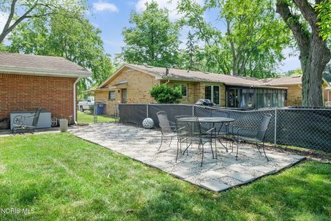 Tiny photo for 4121 Garden Estates Drive, Toledo, OH 43623 (MLS # 10007810)