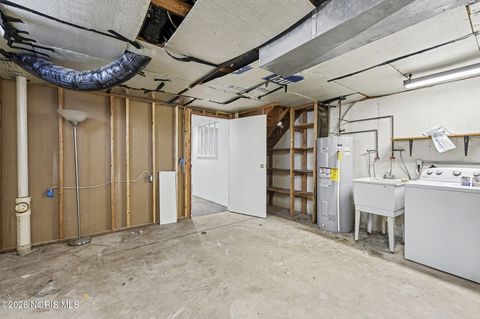 Tiny photo for 1295 Applegate Street, Waterville, OH 43566 (MLS # 10003355)