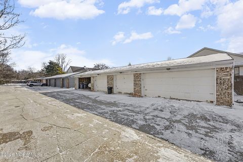 Tiny photo for 1295 Applegate Street, Waterville, OH 43566 (MLS # 10003355)