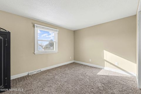 Tiny photo for 1295 Applegate Street, Waterville, OH 43566 (MLS # 10003355)