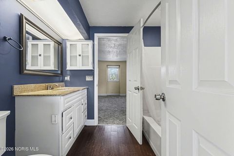 Tiny photo for 1295 Applegate Street, Waterville, OH 43566 (MLS # 10003355)