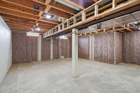 Tiny photo for 808 Pine Valley Drive, Bowling Green, OH 43402 (MLS # 10010051)