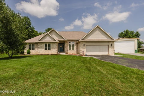 Tiny photo for 930 Robinhood Avenue, Findlay, OH 45840 (MLS # 10010356)