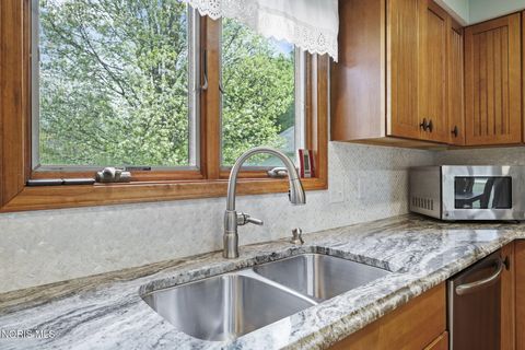 Tiny photo for 4337 Albon Road, Monclova, OH 43542 (MLS # 10006606)