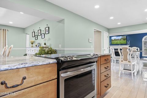 Tiny photo for 4337 Albon Road, Monclova, OH 43542 (MLS # 10006606)