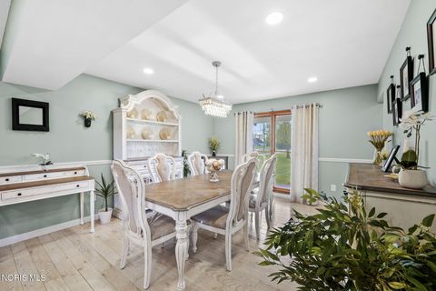 Tiny photo for 4337 Albon Road, Monclova, OH 43542 (MLS # 10006606)