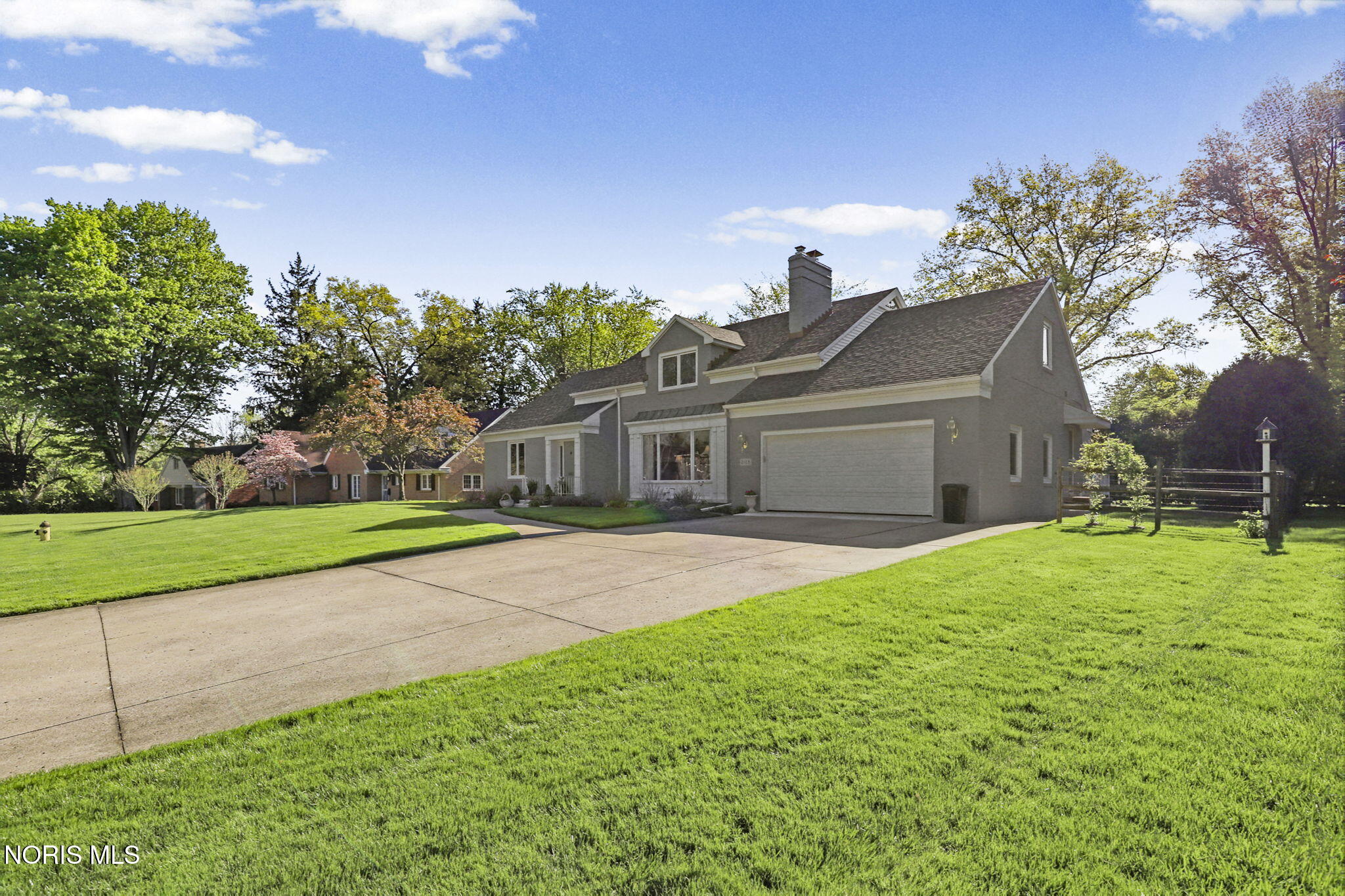 2128 Evergreen Road