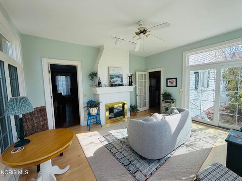 Tiny photo for 325 W 3rd Street, Defiance, OH 43512 (MLS # 10014706)