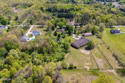 Tiny photo for 5691 County Road 1 2, Swanton, OH 43558 (MLS # 10008542)