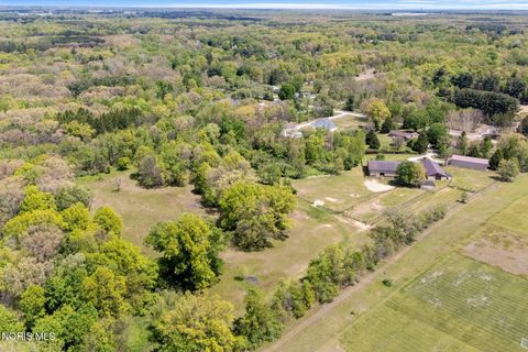 Tiny photo for 5691 County Road 1 2, Swanton, OH 43558 (MLS # 10008542)