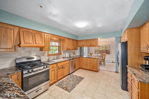 Tiny photo for 5691 County Road 1 2, Swanton, OH 43558 (MLS # 10008542)