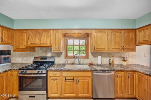 Tiny photo for 5691 County Road 1 2, Swanton, OH 43558 (MLS # 10008542)