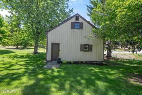 Tiny photo for 5691 County Road 1 2, Swanton, OH 43558 (MLS # 10008542)
