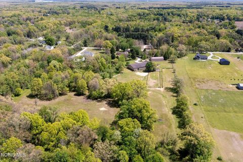 Tiny photo for 5691 County Road 1 2, Swanton, OH 43558 (MLS # 10008542)