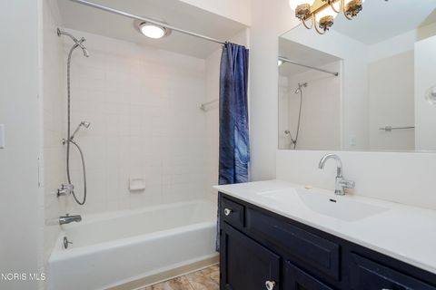 Tiny photo for 29644 E River Road, Perrysburg, OH 43551 (MLS # 10005791)