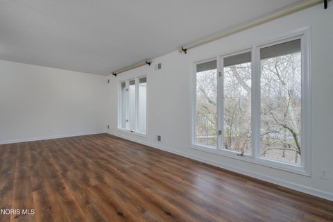 Tiny photo for 29644 E River Road, Perrysburg, OH 43551 (MLS # 10005791)